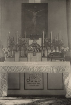 Altar aus 12 Teilen